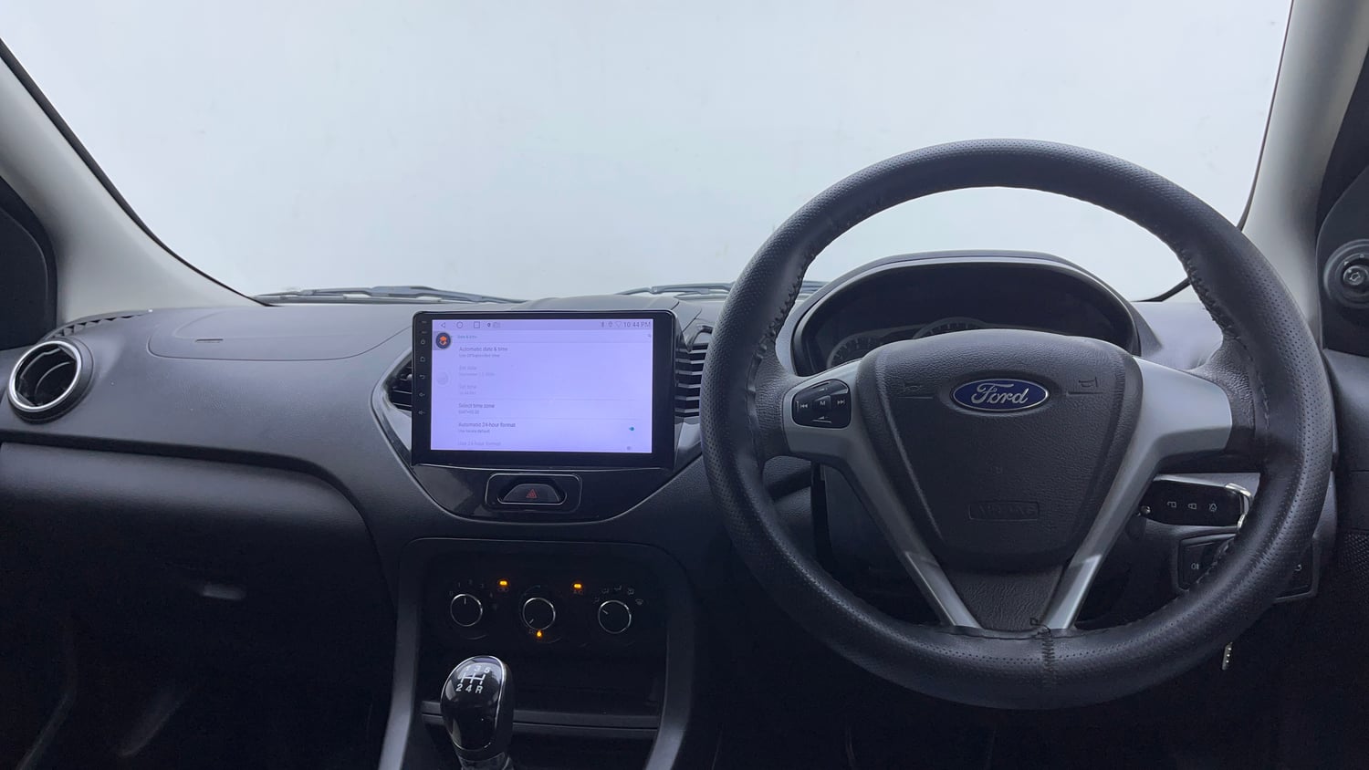 Used 2016 Ford Figo Trend 1.2 Ti-VCT Petrol Manual interior DASHBOARD VIEW