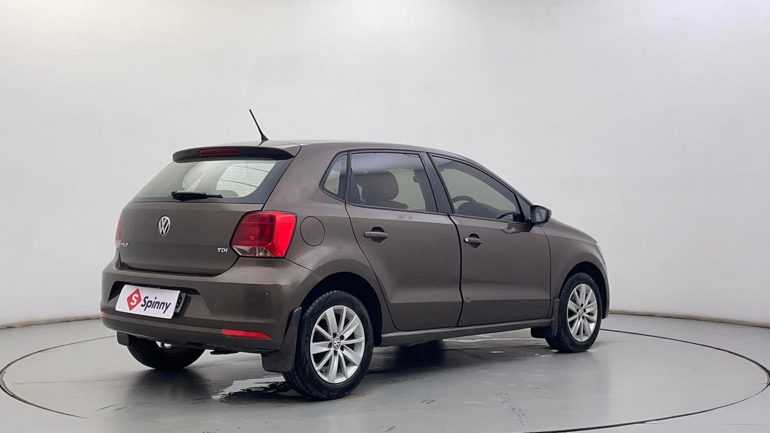 Used 2016 Volkswagen Polo Highline1.5L (D) Diesel Manual exterior RIGHT REAR CORNER VIEW