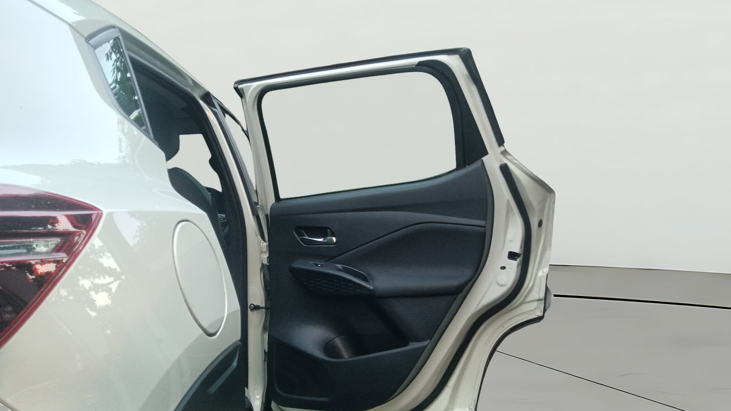 Used 2026 Nissan Magnite Acenta B4D 1.0 Petrol AMT Petrol Automatic interior RIGHT REAR DOOR OPEN VIEW