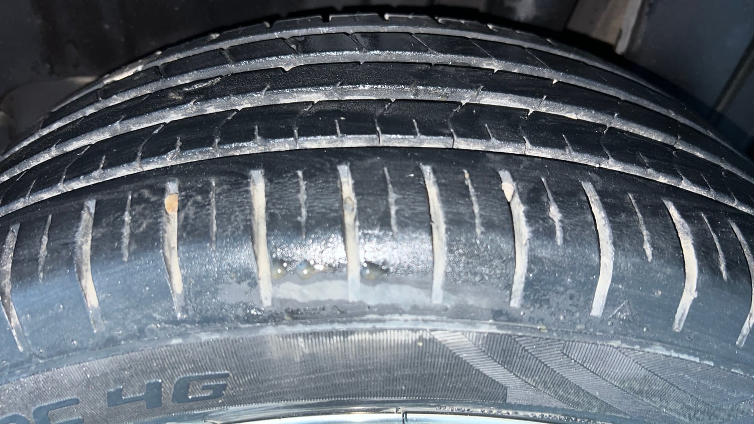Used 2022 Toyota Glanza V AMT Petrol Automatic tyres LEFT REAR TYRE TREAD VIEW