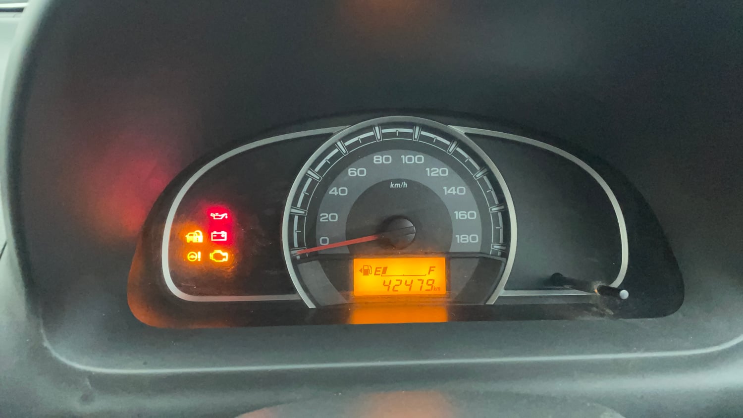Used 2019 Maruti Suzuki Alto 800 LXi Petrol Manual interior CLUSTERMETER VIEW