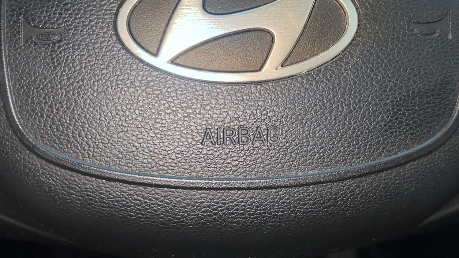 Used 2024 Hyundai Verna SX 1.5 Petrol MT Petrol Manual top_features Airbags