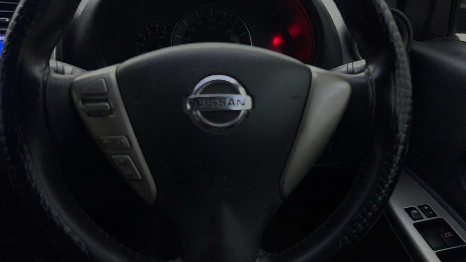 Used 2016 Nissan Micra XV CVT Petrol Automatic top_features Airbags