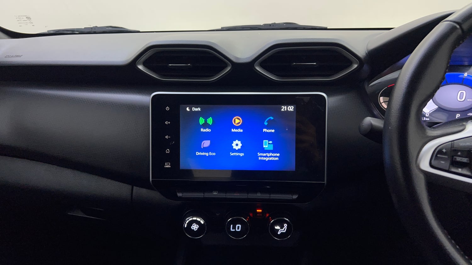 Used 2023 Nissan Magnite XV Premium Turbo CVT Petrol Automatic top_features Touch screen infotainment system