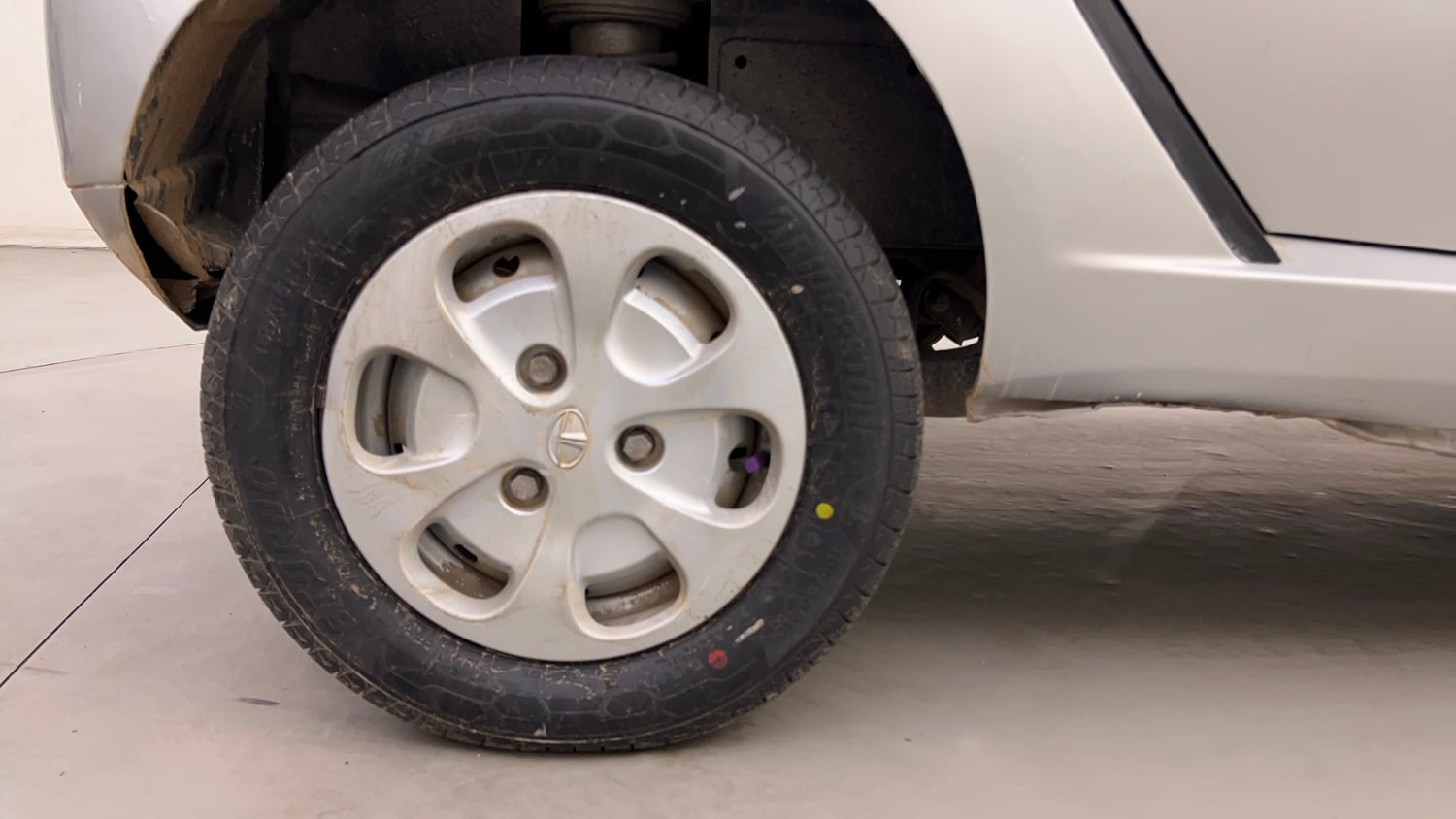 Used 2016 Tata Nano Twist XTA Petrol Automatic tyres RIGHT REAR TYRE RIM VIEW
