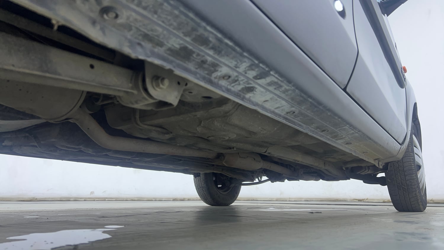 Used 2014 Maruti Suzuki Alto 800 Vxi Petrol Manual extra REAR RIGHT UNDERBODY VIEW