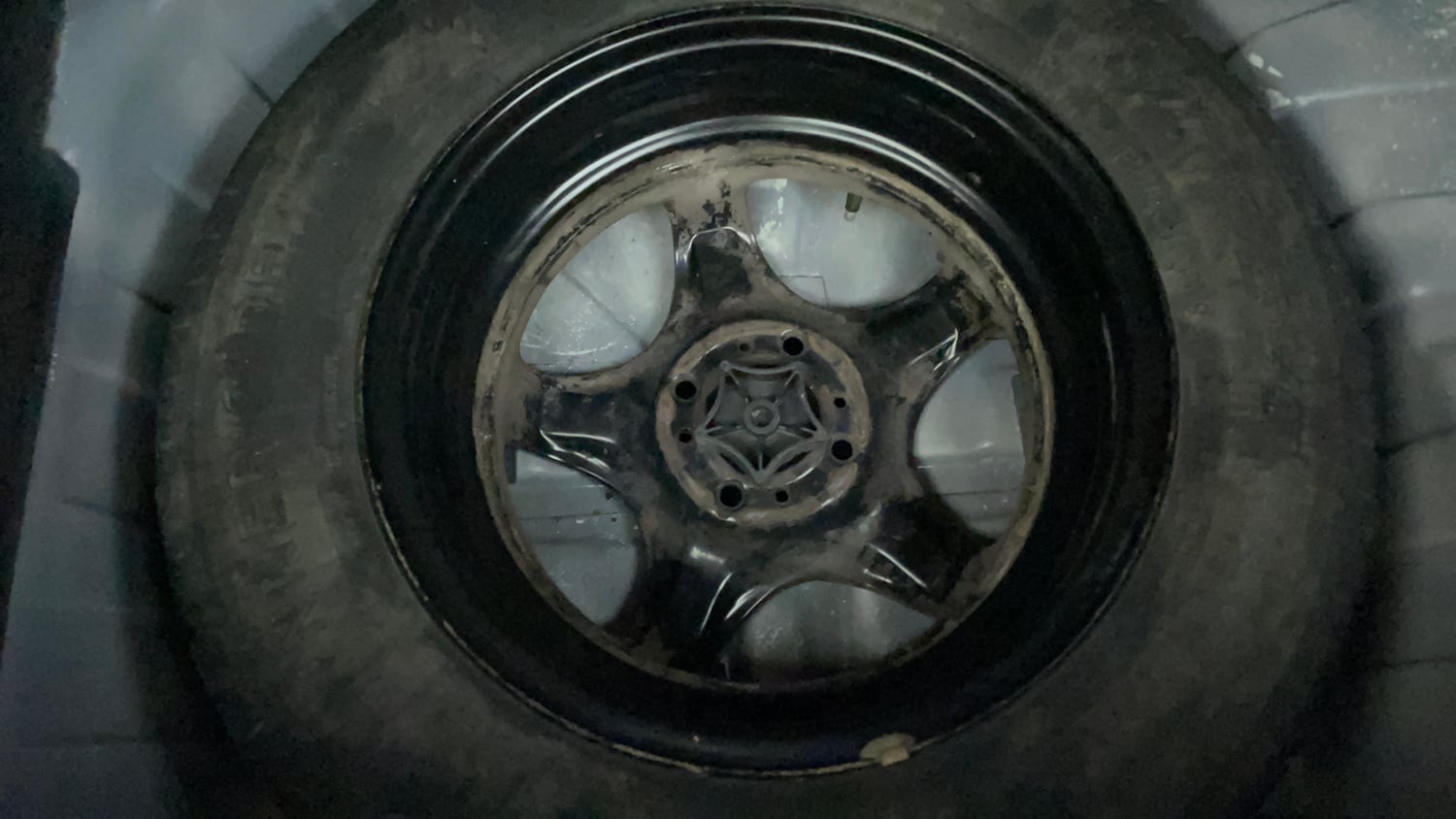 Used 2023 Tata Punch Accomplished AMT Petrol Automatic tyres SPARE TYRE VIEW
