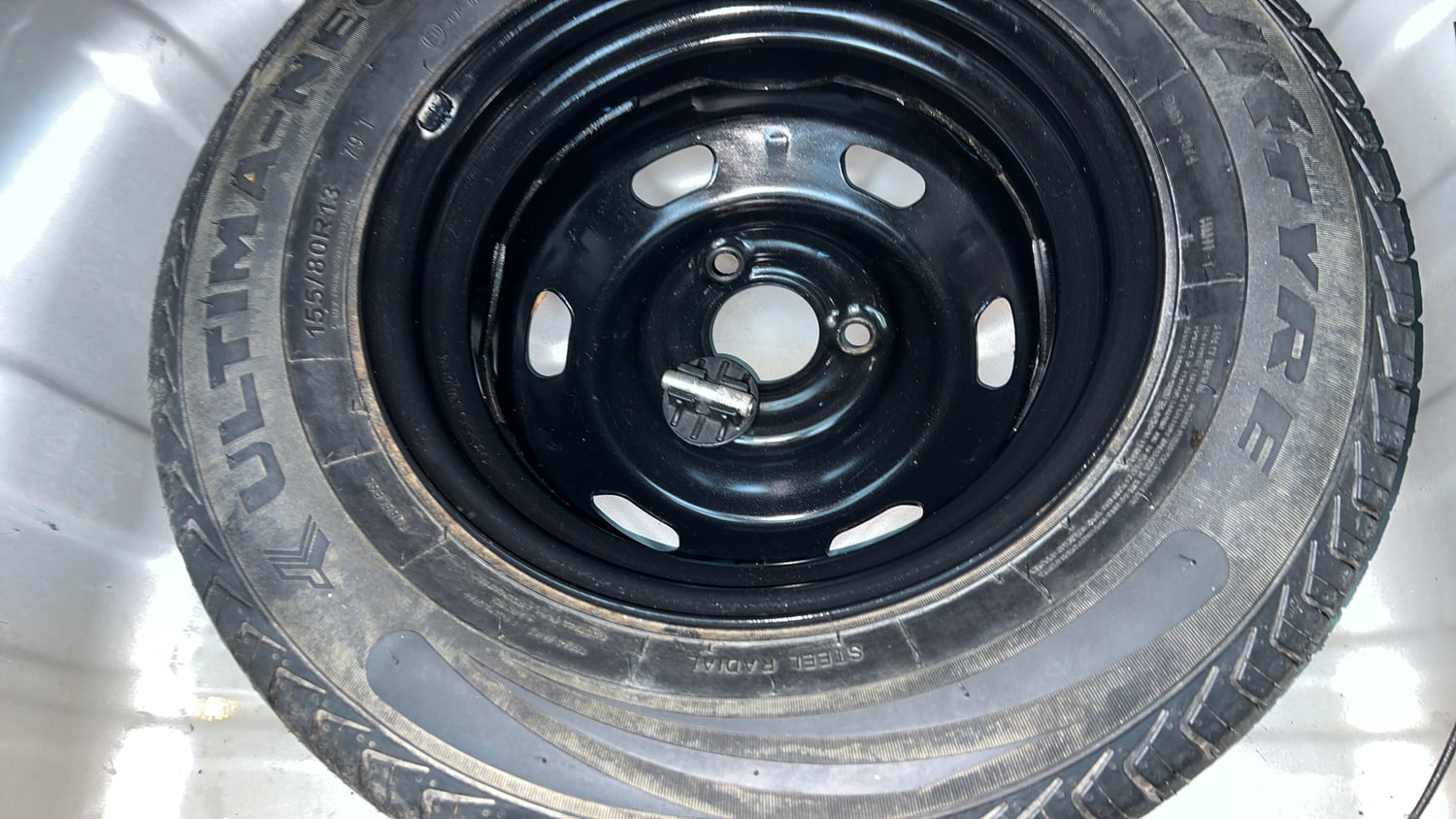 Used 2018 Renault Kwid 1.0 RXL Petrol Manual tyres SPARE TYRE VIEW