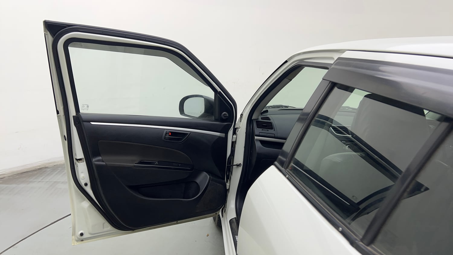 Used 2016 Maruti Suzuki Swift Lxi (O) Petrol Manual interior LEFT FRONT DOOR OPEN VIEW