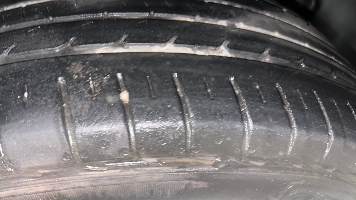Used 2020 kia Seltos HTX IVT 1.5 Petrol Automatic tyres LEFT REAR TYRE TREAD VIEW