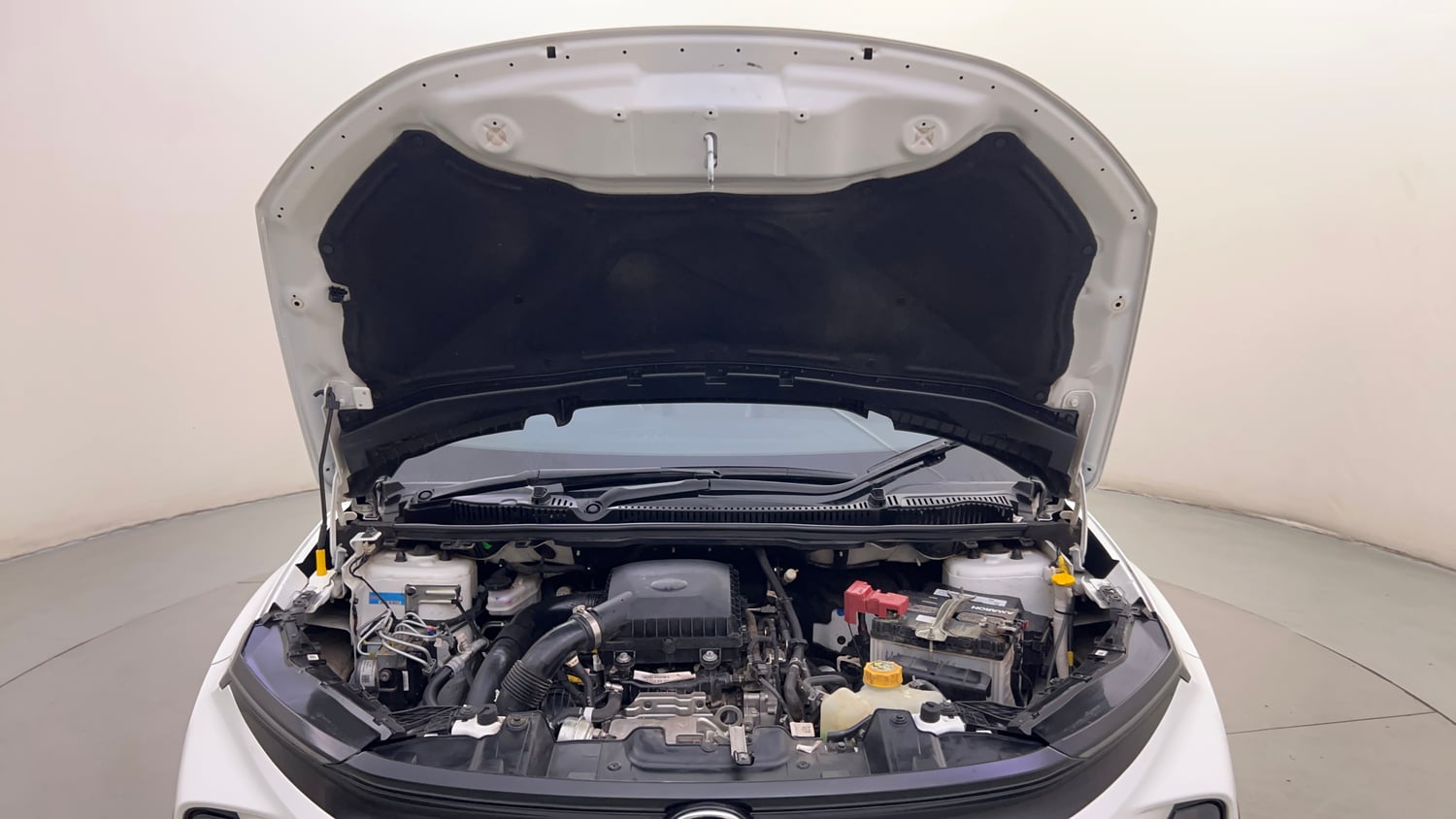 Used 2025 Tata Nexon Fearless Plus (PS) 1.2 Petrol DCA Dual Tone Petrol Automatic engine ENGINE & BONNET OPEN FRONT VIEW
