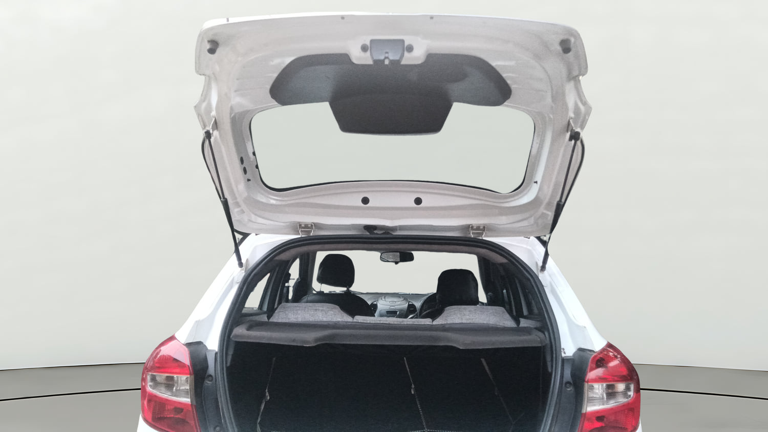 Used 2017 Ford Figo Trend 1.2 Ti-VCT Petrol Manual interior DICKY DOOR OPEN VIEW