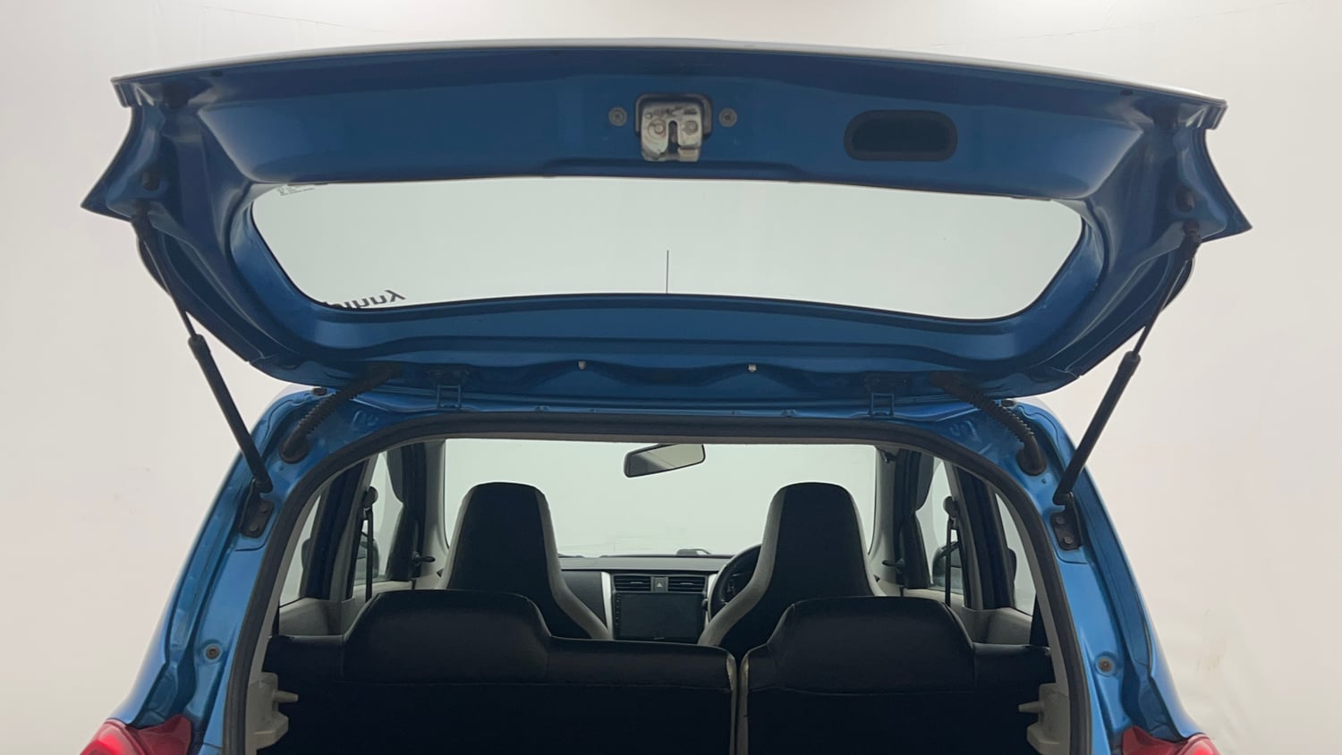 Used 2016 Maruti Suzuki Celerio VXi AMT Petrol Automatic interior DICKY DOOR OPEN VIEW