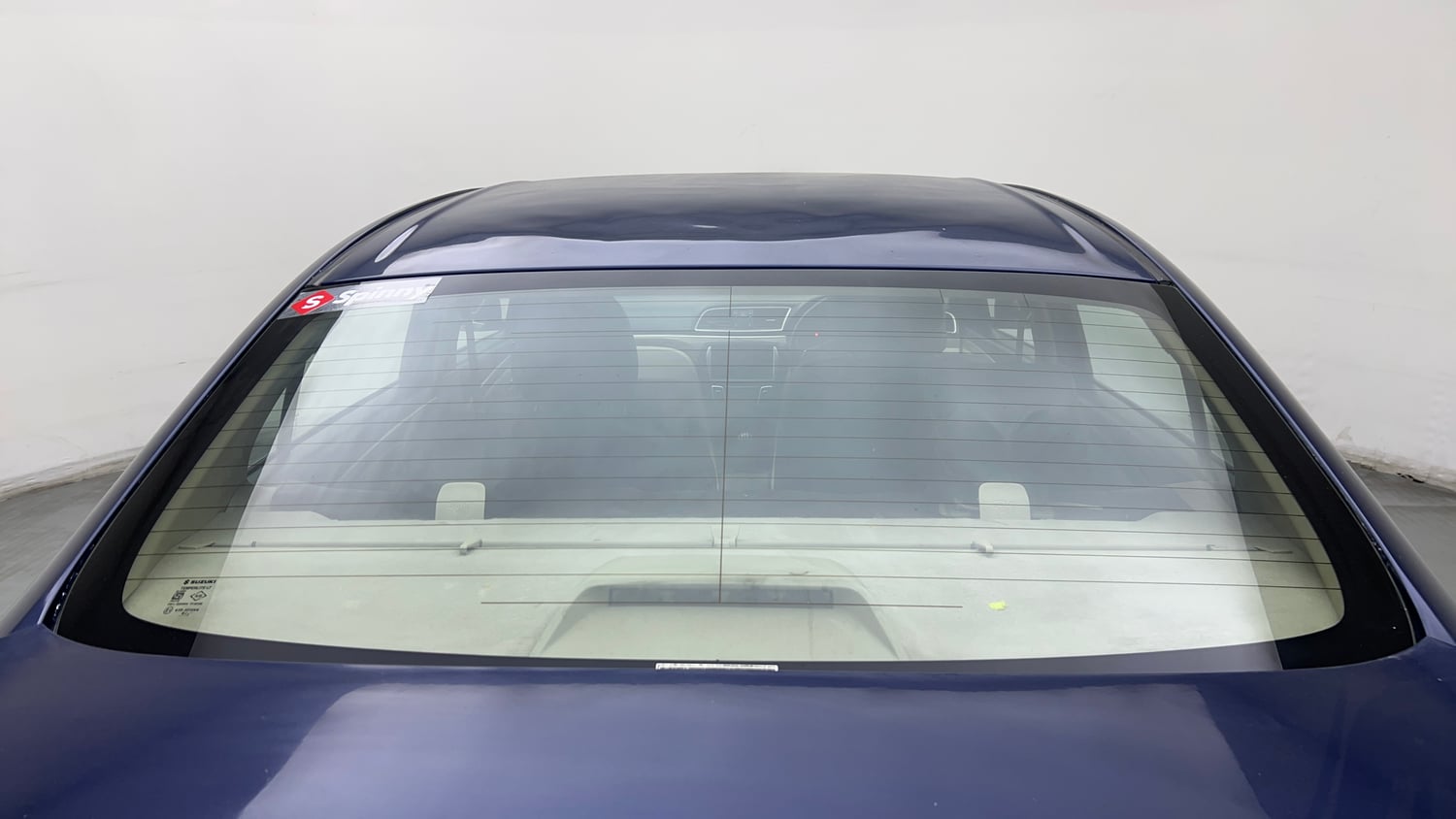 Used 2020 Maruti Suzuki Ciaz Alpha Hybrid 1.5 Petrol Manual exterior BACK WINDSHIELD VIEW