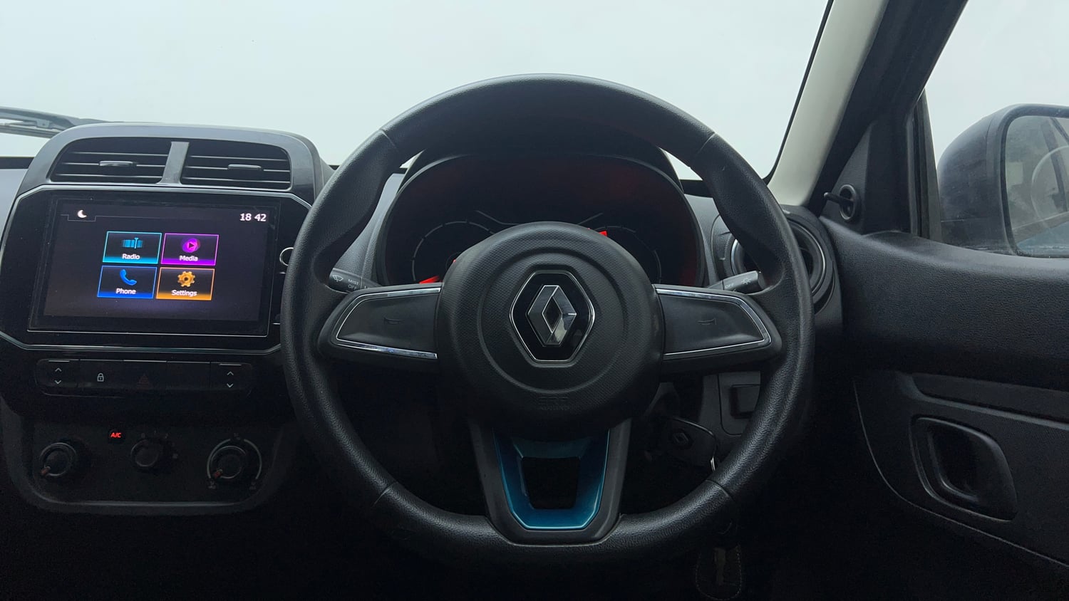 Used 2020 Renault Kwid Neotech RXL Petrol Manual interior STEERING VIEW