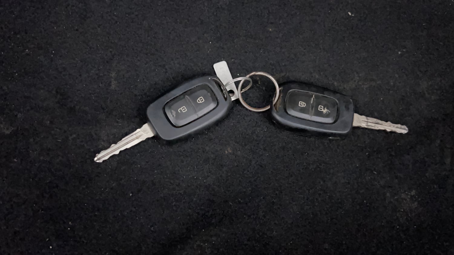 Used 2023 Nissan Magnite XL Petrol Manual extra CAR KEY VIEW