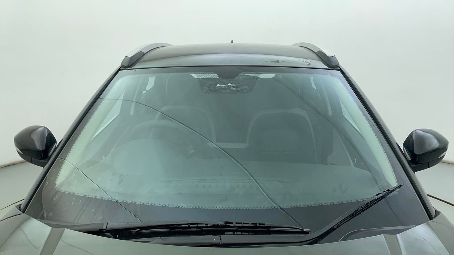 Used 2022 Tata Nexon XZ Plus Diesel Diesel Manual exterior FRONT WINDSHIELD VIEW