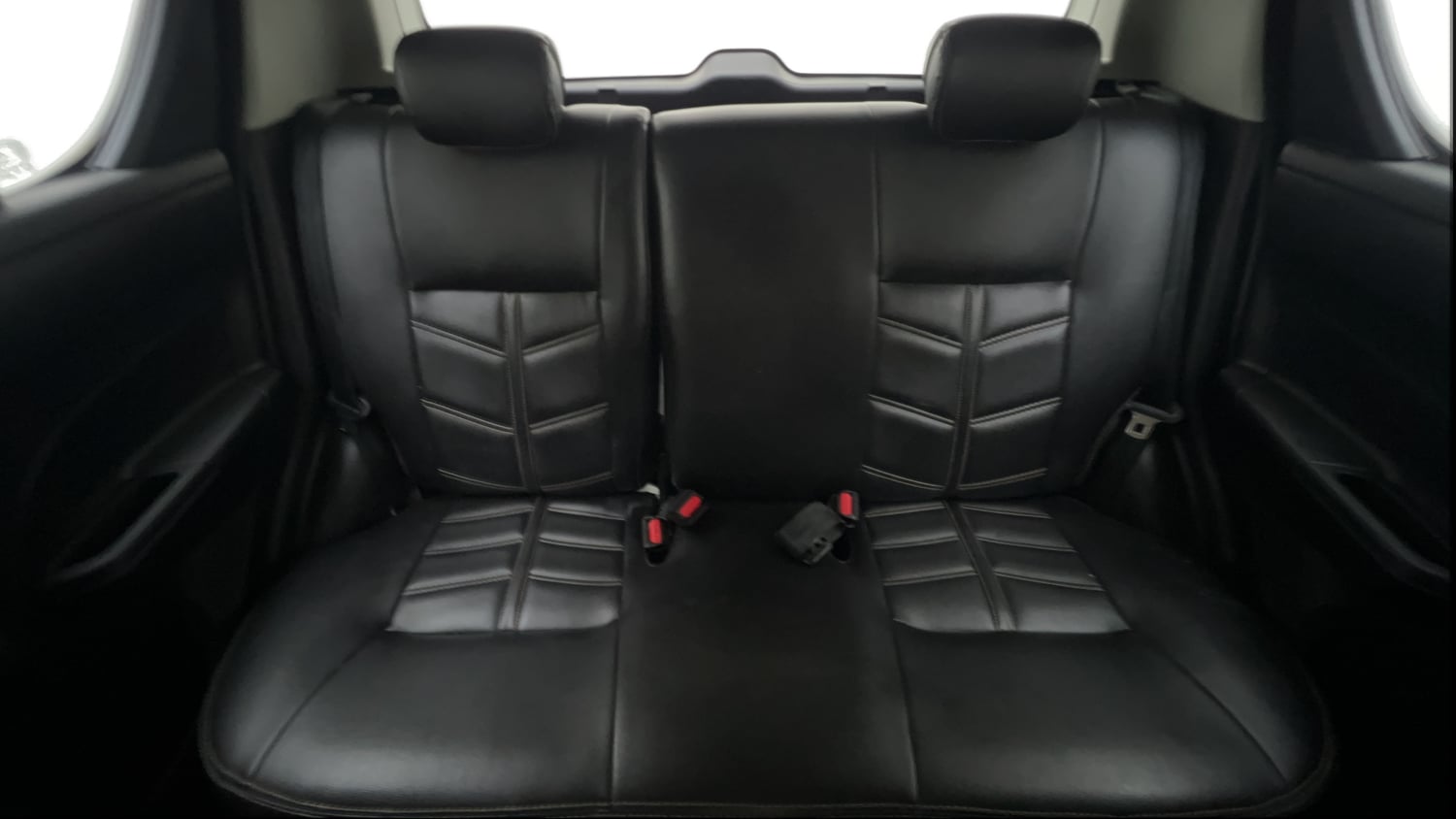 Used 2016 Maruti Suzuki Swift Lxi (O) Petrol Manual interior REAR SEAT CONDITION VIEW