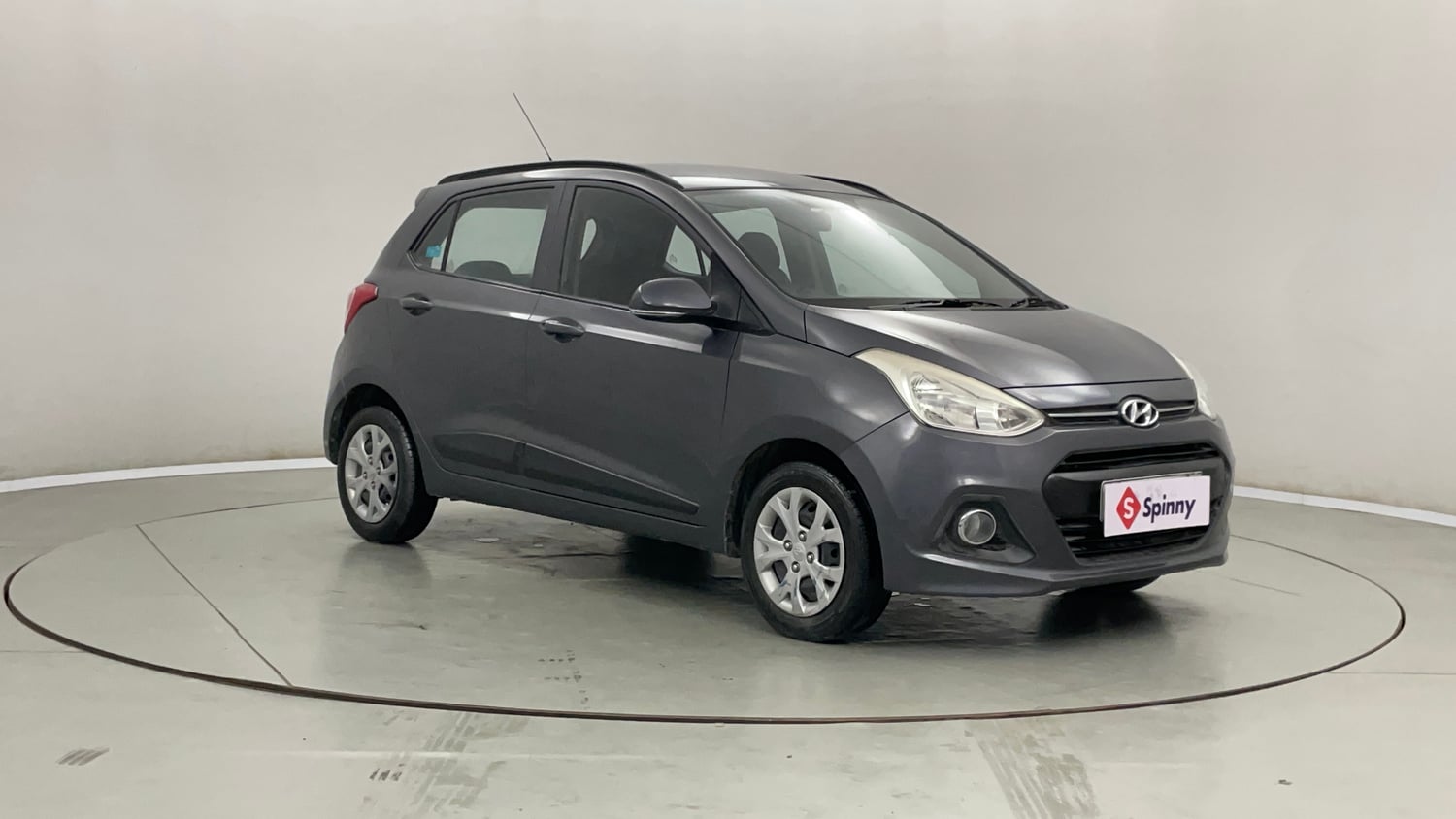 Used 2015 Hyundai Grand i10 Sportz 1.2 Kappa VTVT Petrol Manual exterior RIGHT FRONT CORNER VIEW