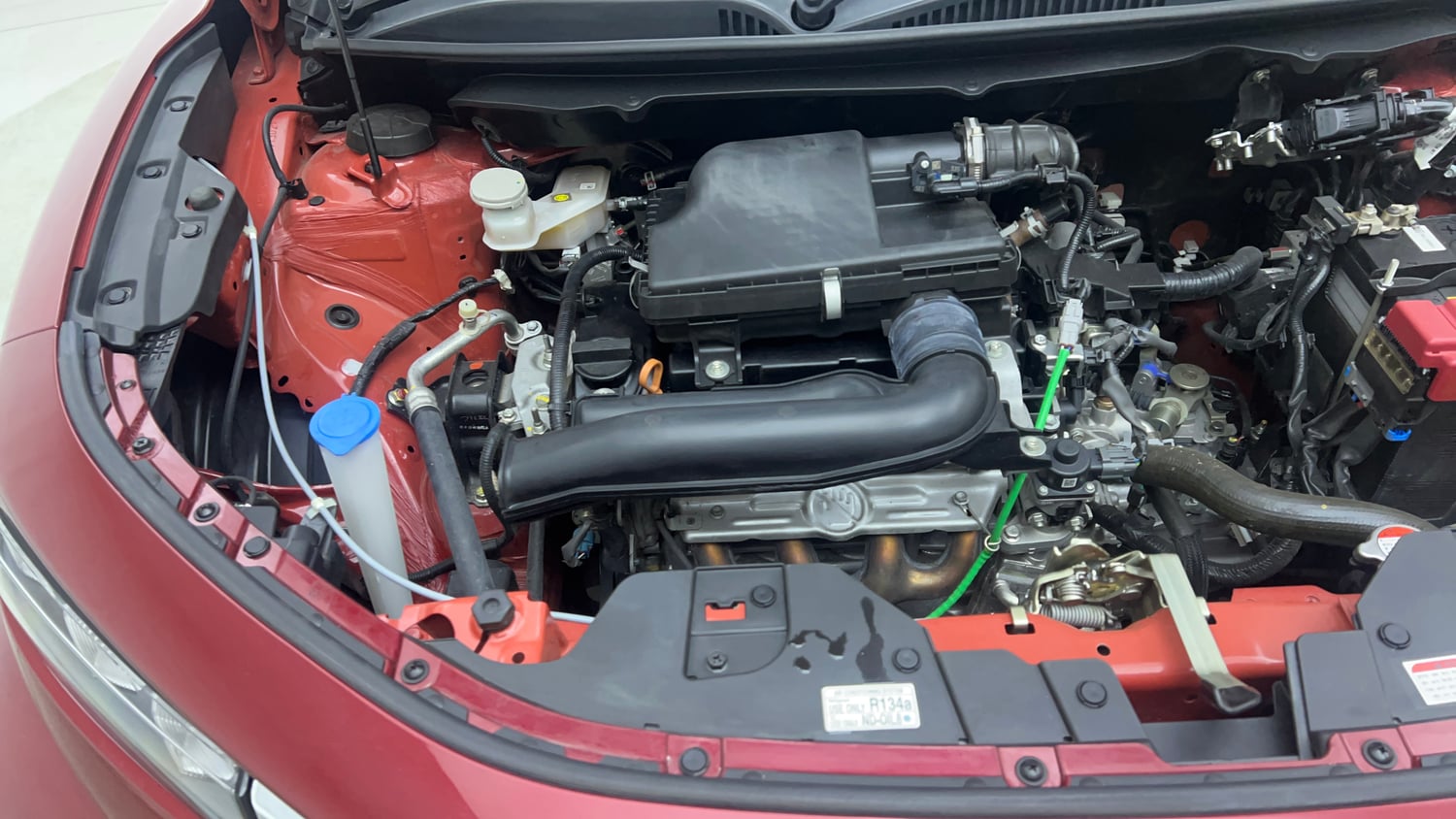 Used 2024 Maruti Suzuki Fronx Delta Plus (O) 1.2L MT Petrol Manual engine ENGINE RIGHT SIDE VIEW