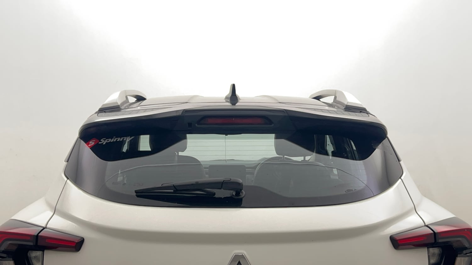 Used 2023 Renault Kiger RXZ AMT Dual Tone Petrol Automatic exterior BACK WINDSHIELD VIEW