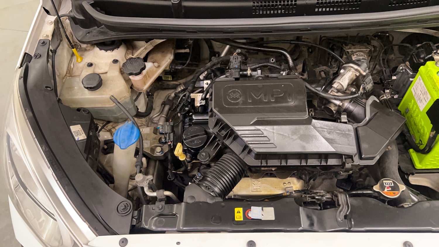 Used 2018 Hyundai Santro Asta Petrol Manual engine ENGINE RIGHT SIDE VIEW