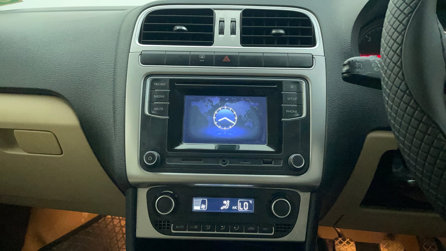 Used 2016 Volkswagen Polo Highline1.5L (D) Diesel Manual interior MUSIC SYSTEM & AC CONTROL VIEW