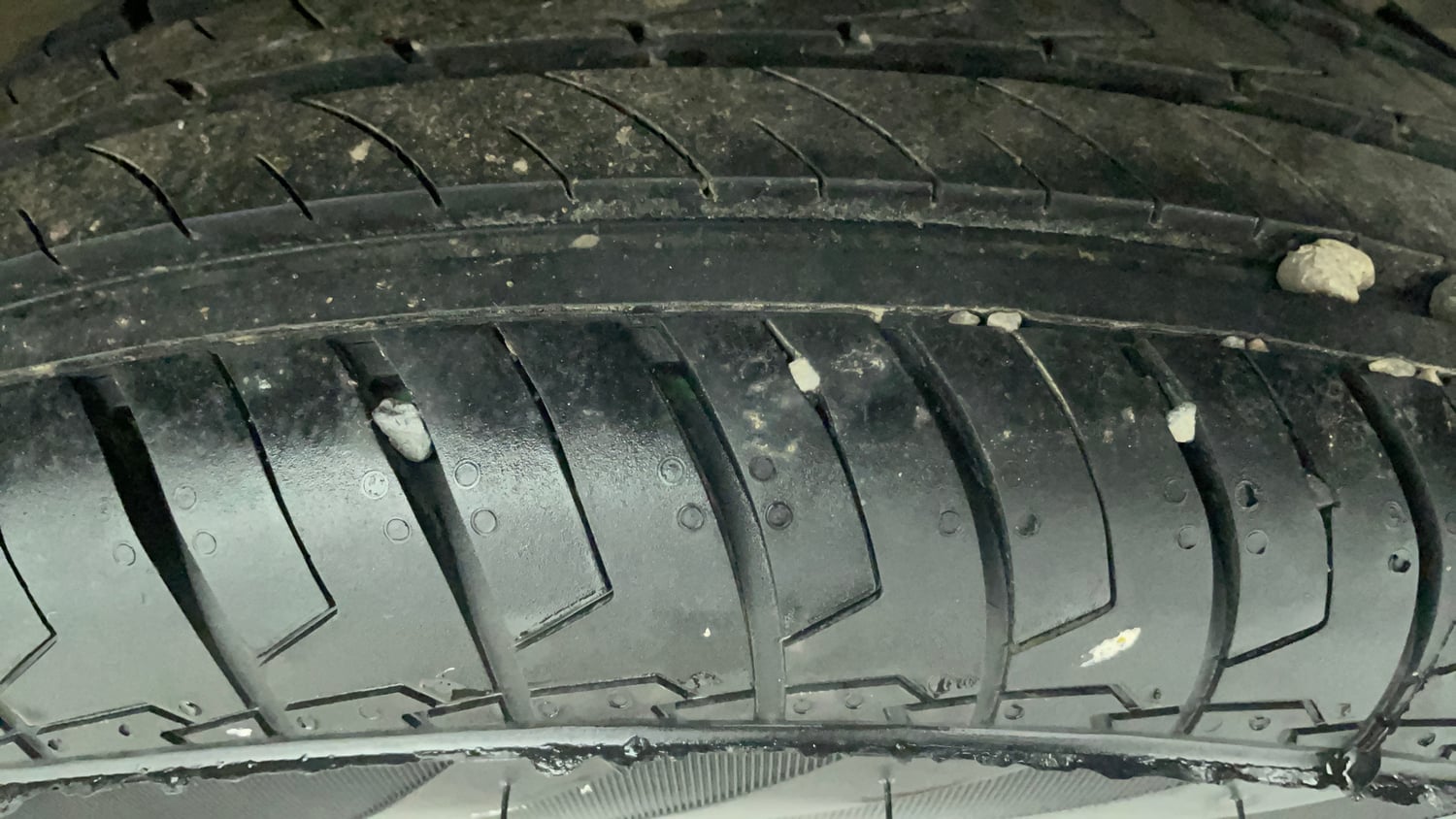 Used 2019 Renault Triber RXZ Petrol Manual tyres LEFT REAR TYRE TREAD VIEW
