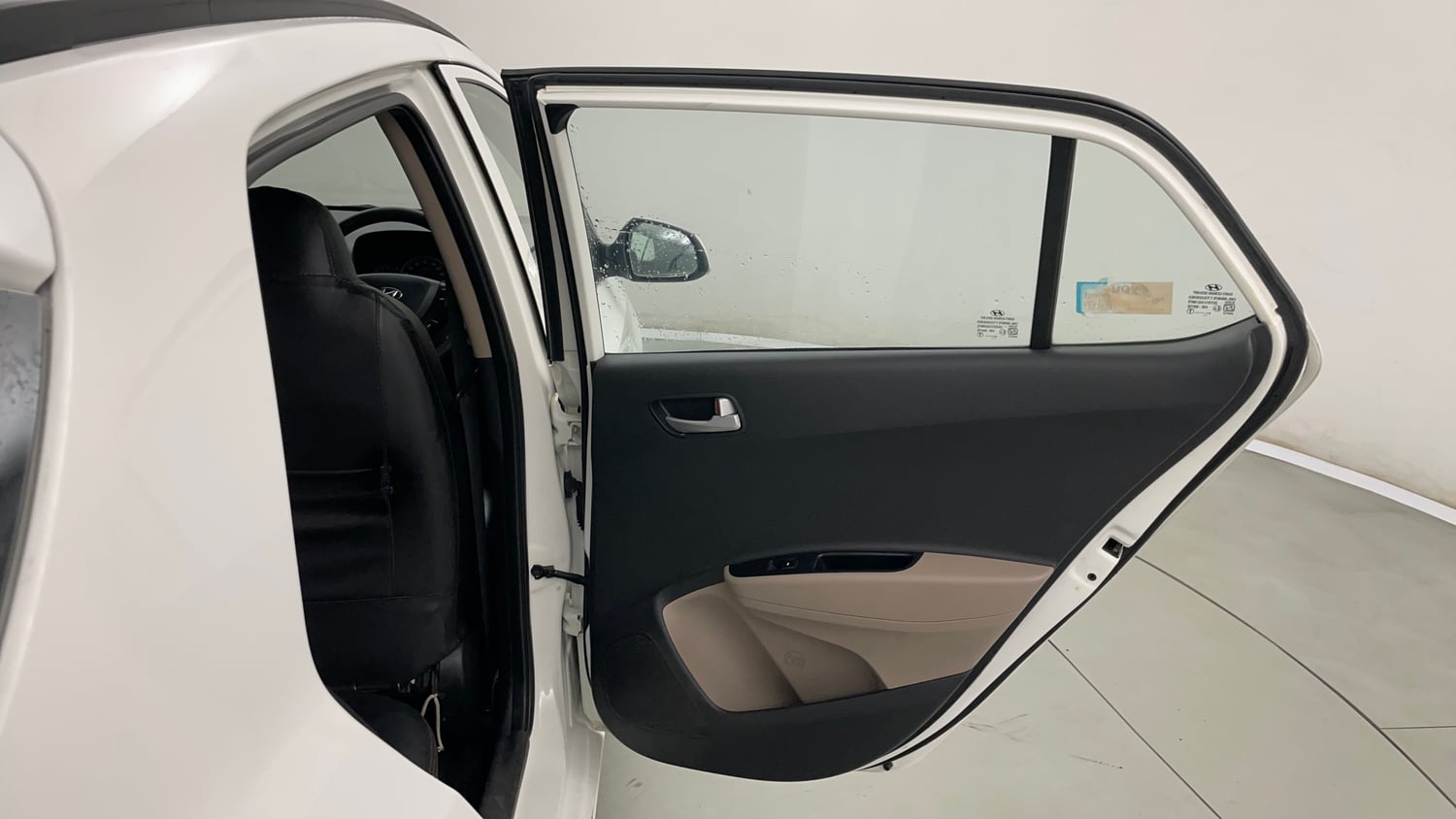 Used 2017 Hyundai Grand i10 Sportz (O) 1.2 Kappa VTVT Petrol Manual interior RIGHT REAR DOOR OPEN VIEW