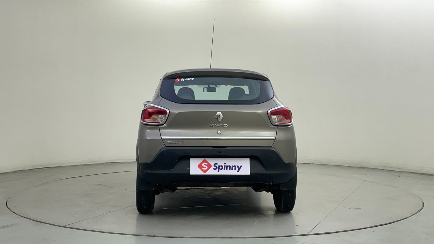 Used 2016 Renault Kwid RXL Petrol Manual exterior BACK VIEW