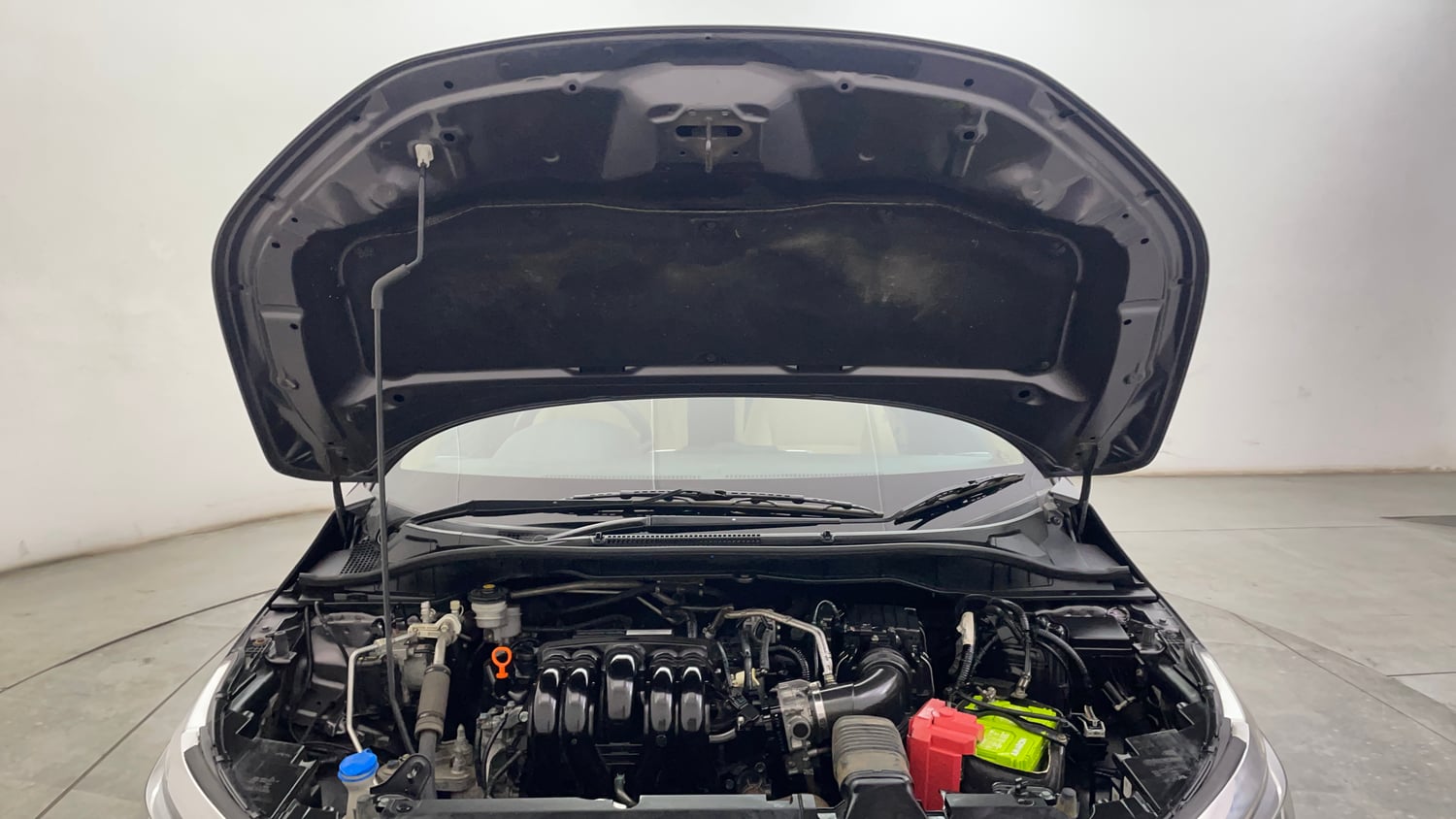 Used 2021 Honda City VX Petrol Petrol Manual engine ENGINE & BONNET OPEN FRONT VIEW