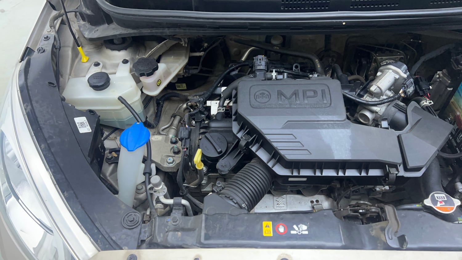Used 2019 Hyundai Santro Sportz AMT Petrol Automatic engine ENGINE RIGHT SIDE VIEW