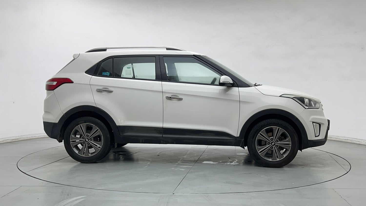 Used 2018 Hyundai Creta SX Plus 1.6 AT Petrol Petrol Automatic exterior RIGHT SIDE VIEW