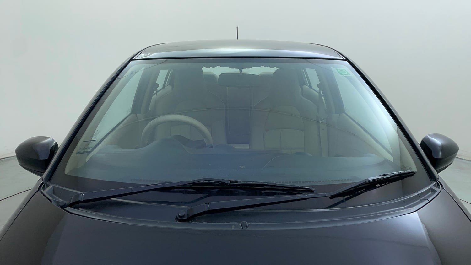 Used 2014 Honda Amaze 1.5 S i-DTEC Diesel Manual exterior FRONT WINDSHIELD VIEW