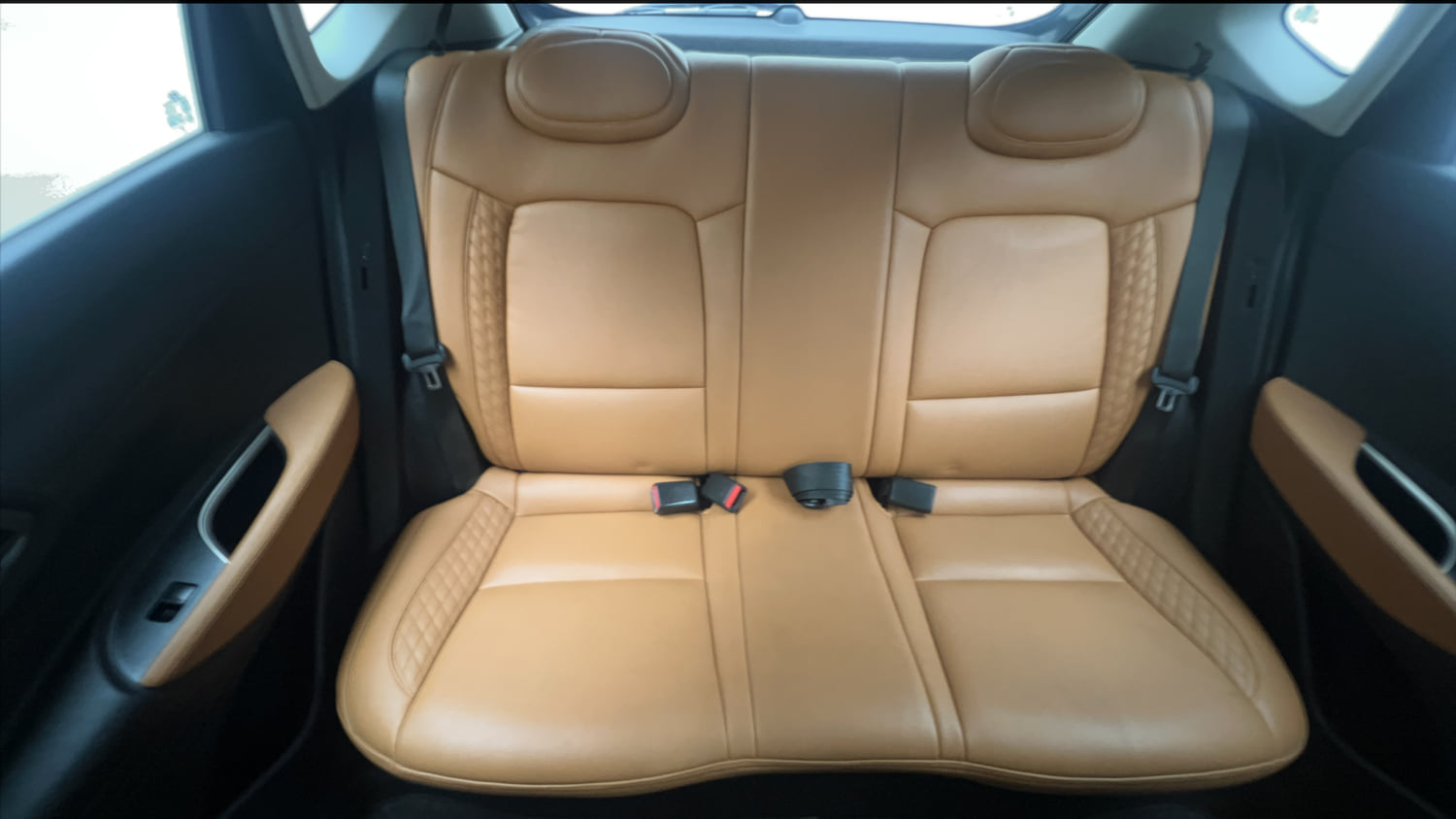 Used 2021 Hyundai i20 Asta 1.2 IVT Petrol Automatic interior REAR SEAT CONDITION VIEW