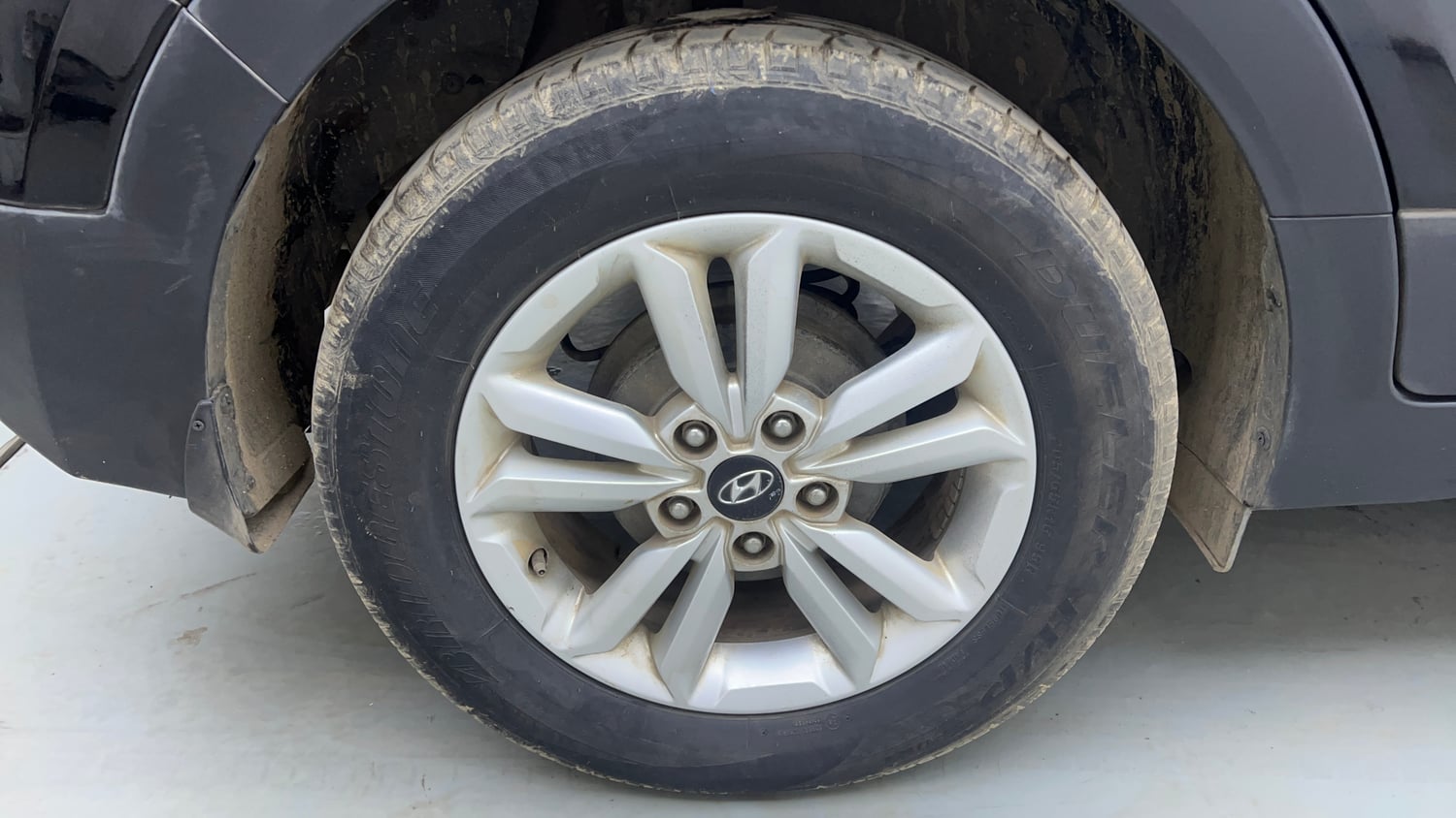 Used 2017 Hyundai Creta 1.6 SX Plus Petrol Petrol Manual tyres RIGHT REAR TYRE RIM VIEW