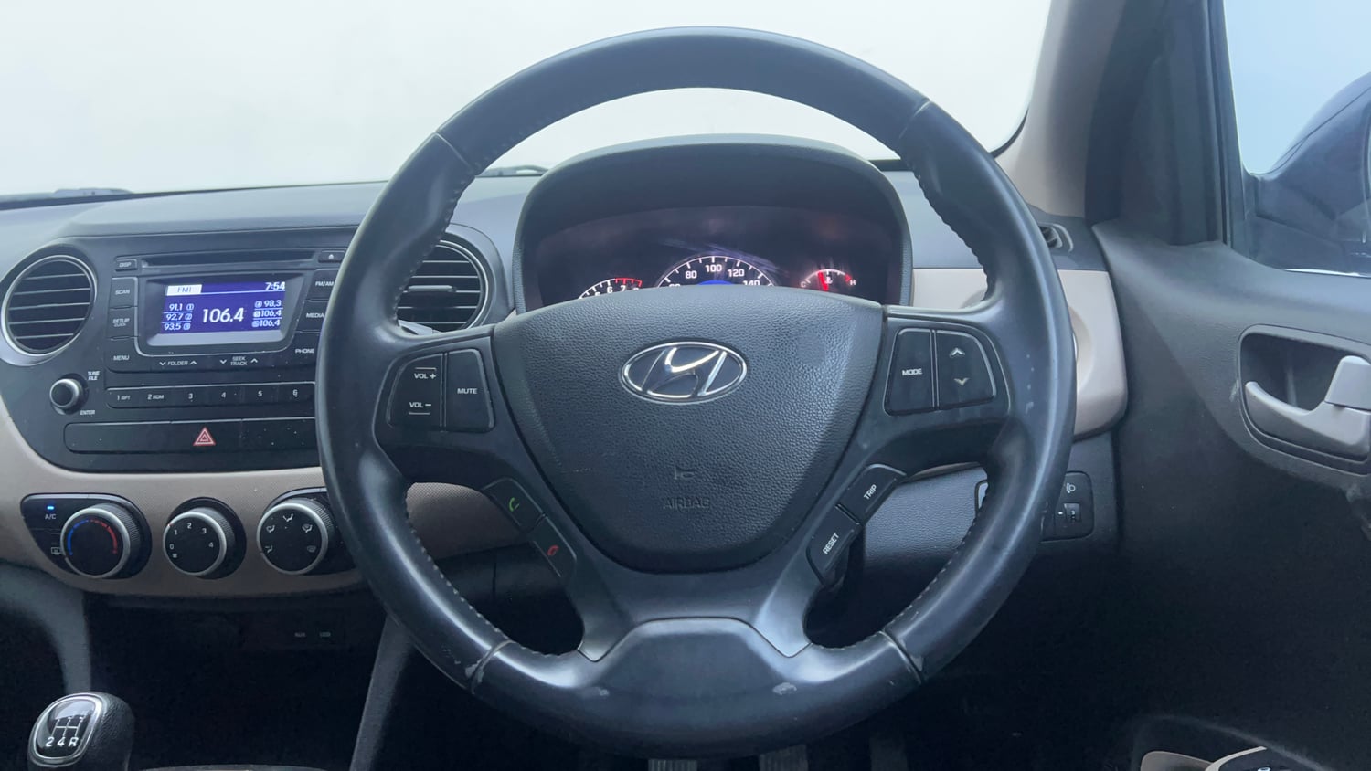 Used 2015 Hyundai Grand i10 Asta 1.2 Kappa VTVT Petrol Manual interior STEERING VIEW