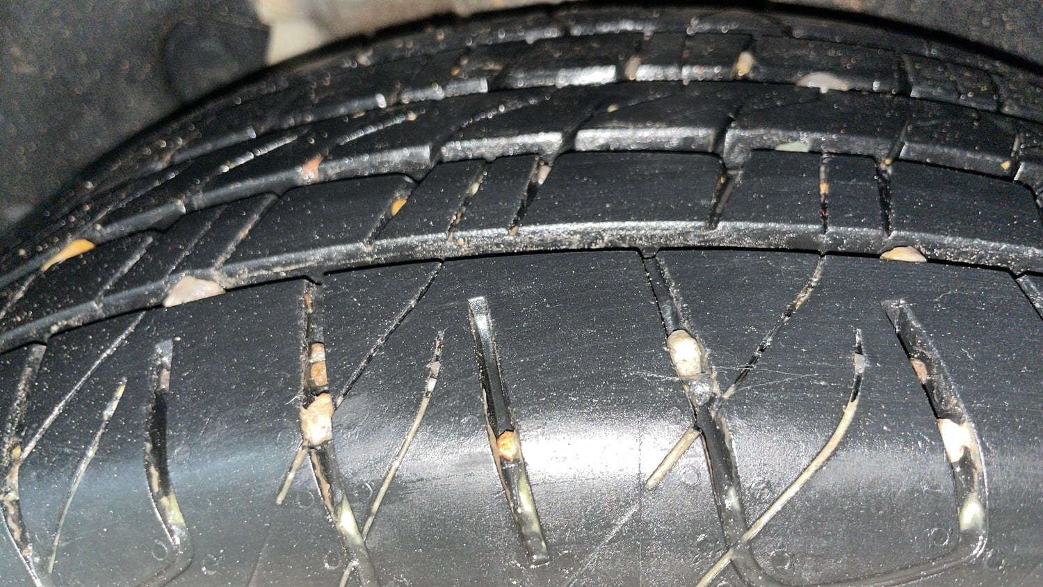 Used 2019 Kia Seltos GTX Plus 1.4 Petrol Manual tyres RIGHT REAR TYRE TREAD VIEW