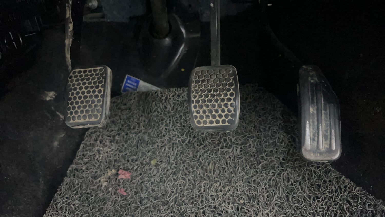 Used 2014 Maruti Suzuki Alto 800 Vxi Petrol Manual interior PEDALS VIEW