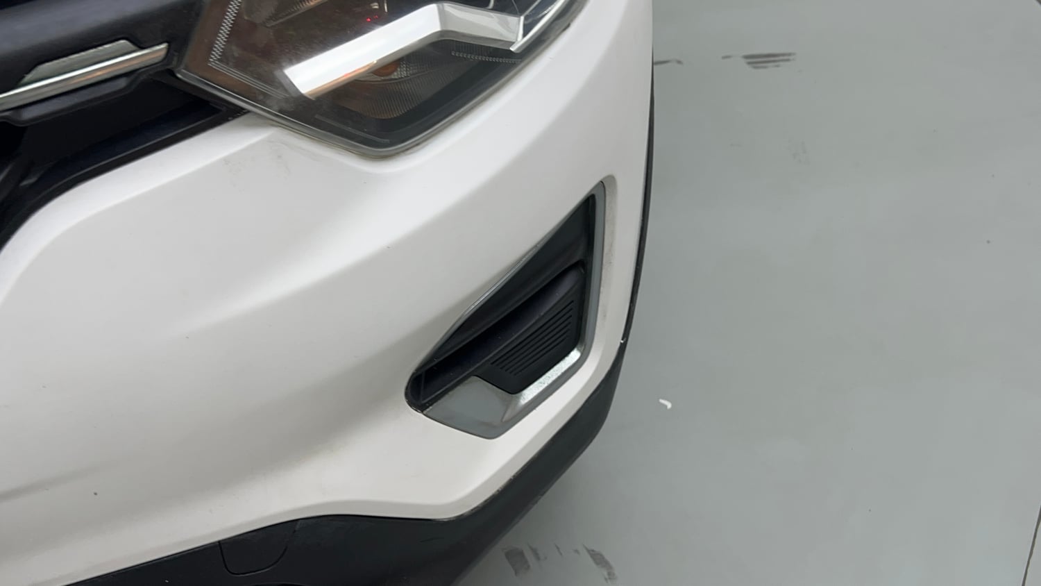 Used 2021 Renault Triber RXZ EASY-R AMT Petrol Automatic dents MINOR SCRATCH