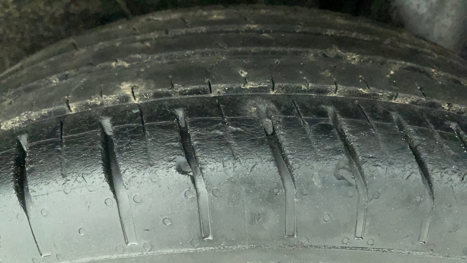 Used 2023 Tata Punch Accomplished AMT Petrol Automatic tyres LEFT REAR TYRE TREAD VIEW