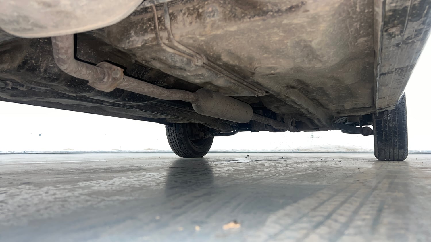 Used 2019 maruti-suzuki Alto K10 VXi (O) AMT Petrol Automatic extra REAR RIGHT UNDERBODY VIEW