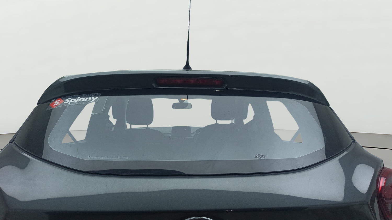 Used 2024 Tata Punch Accomplished Dazzle Pack MT Petrol Manual exterior BACK WINDSHIELD VIEW