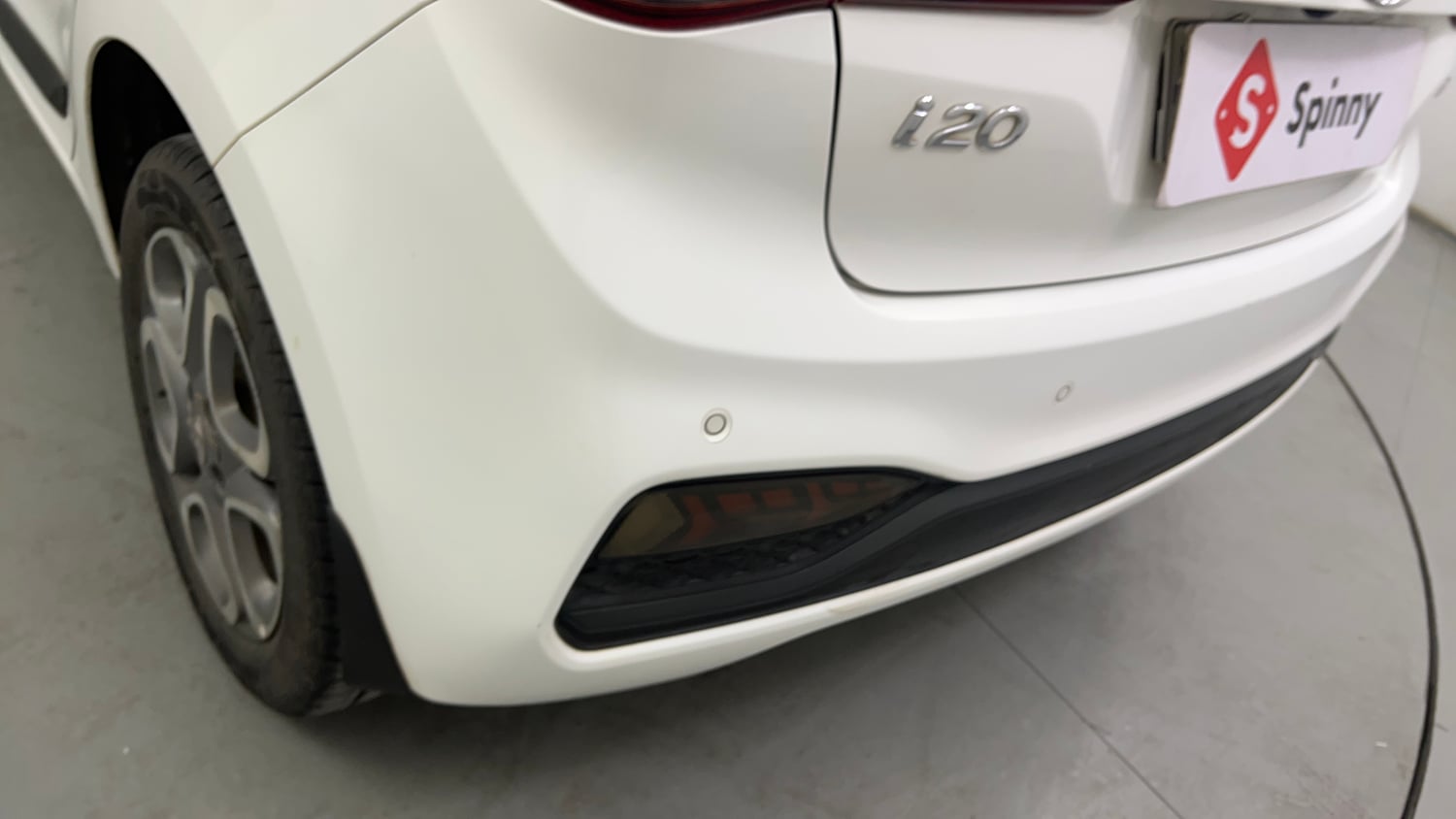 Used 2020 Hyundai Elite i20 Asta 1.2 (O) Petrol Manual dents MINOR SCRATCH
