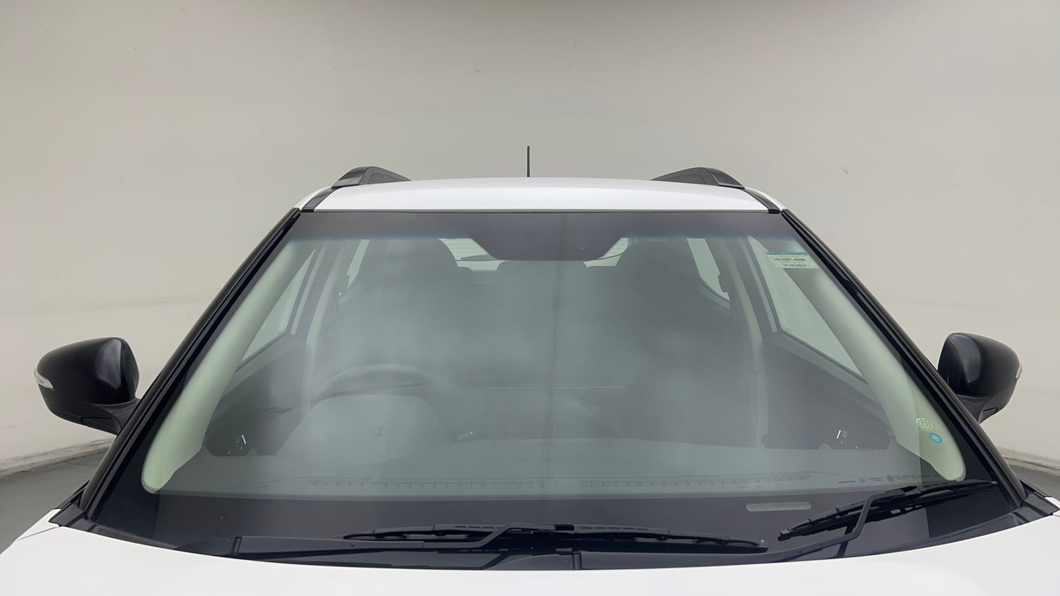 Used 2024 Mahindra XUV 3XO AX5 1.5 Diesel Diesel Manual exterior FRONT WINDSHIELD VIEW