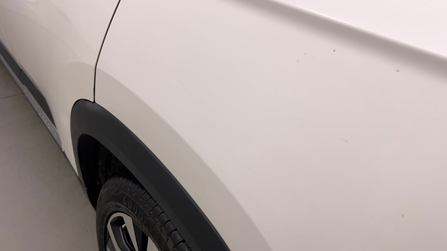 Used 2023 MG Motors Hector Plus Sharp Pro 2.0 Turbo Diesel 6 STR Diesel Manual dents MINOR SCRATCH