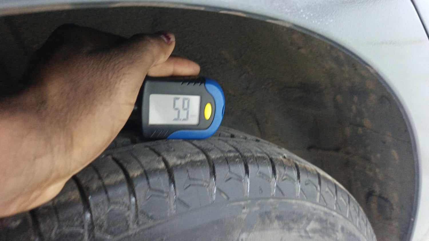 Used 2018 Hyundai Elite i20 Sportz 1.2 Petrol Manual tyres RIGHT REAR TYRE TREAD VIEW