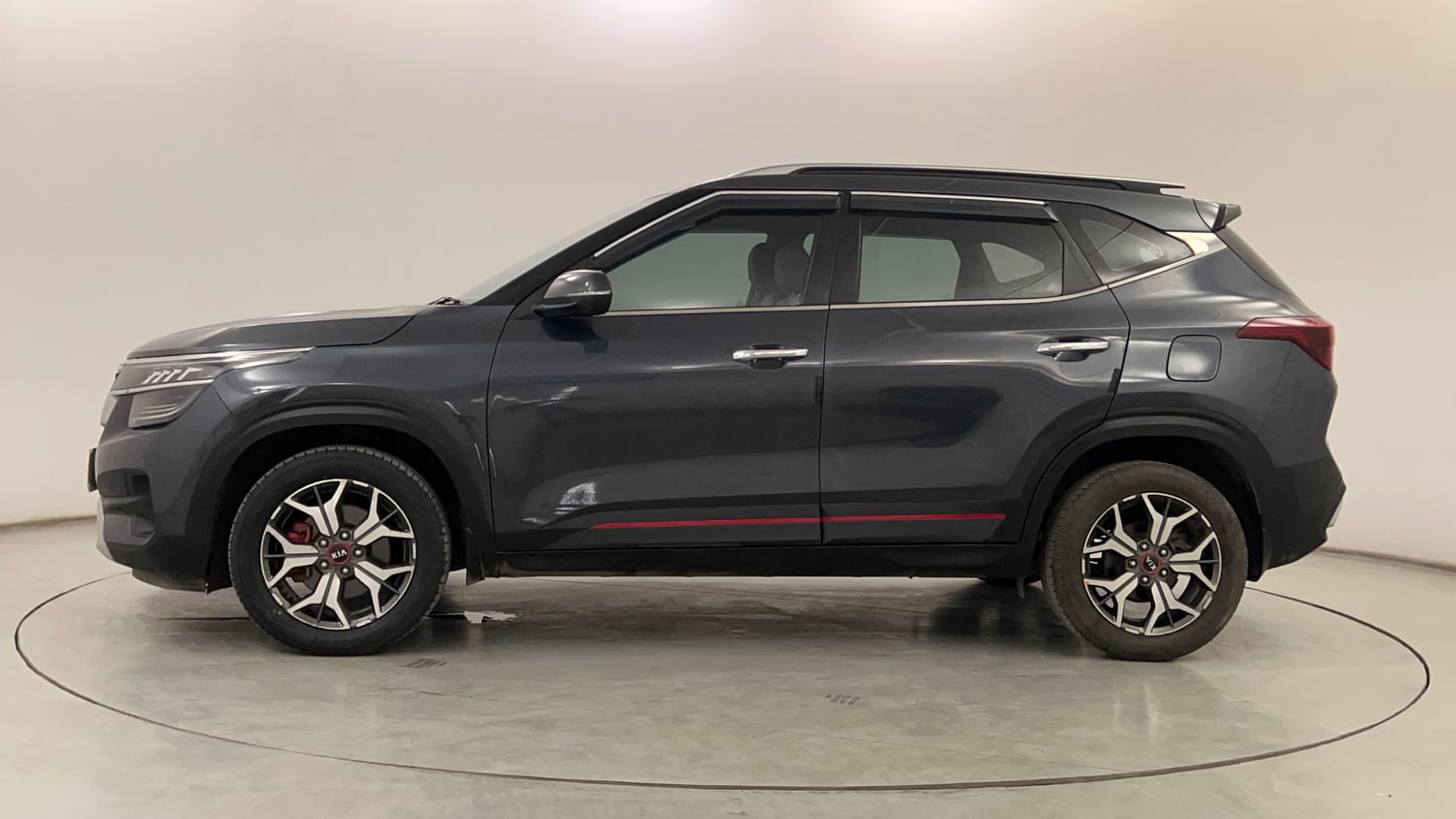 Used 2020 kia Seltos GTX Plus DCT 1.4 Petrol Automatic exterior LEFT SIDE VIEW