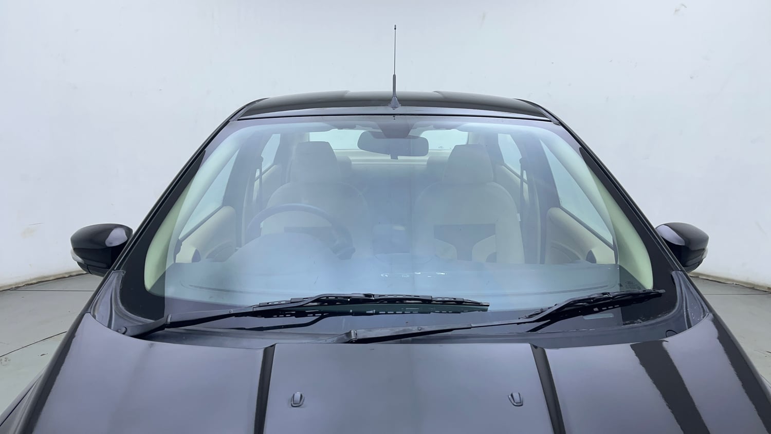 Used 2018 Ford Figo Aspire Trend 1.2 Ti-VCT Petrol Manual exterior FRONT WINDSHIELD VIEW