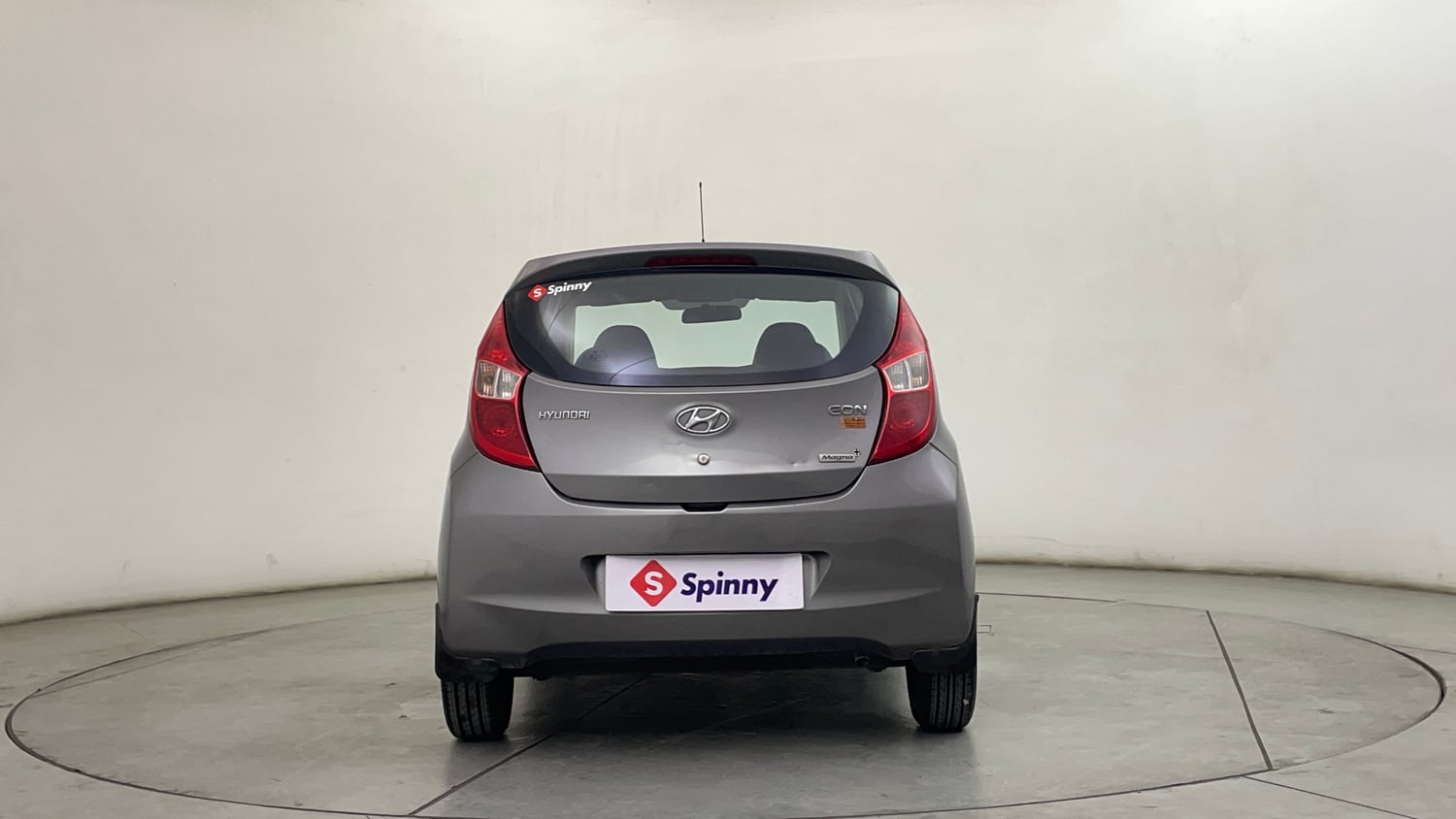 Used 2013 Hyundai Eon Magna Petrol Manual exterior BACK VIEW